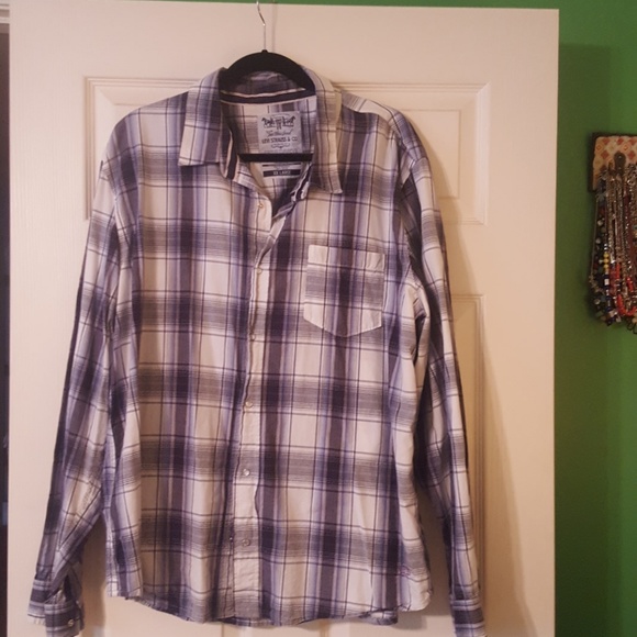 Levi's Other - Men's Button Down - Blue Plaid